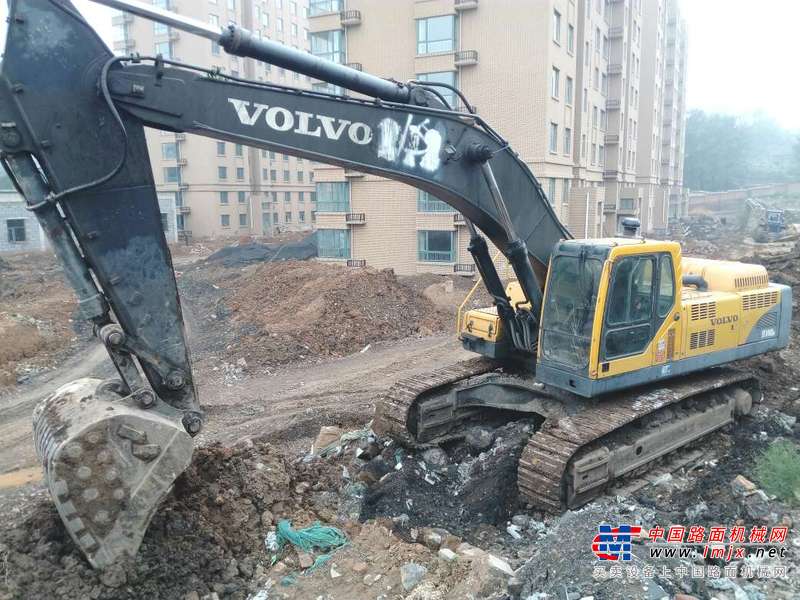 山西出售转让二手3000小时2012年沃尔沃EC460BLC挖掘机