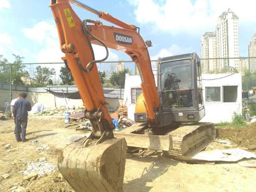 辽宁出售转让二手7000小时2010年斗山DH60挖掘机