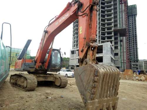 贵州出售转让二手7000小时2012年日立ZX350K挖掘机