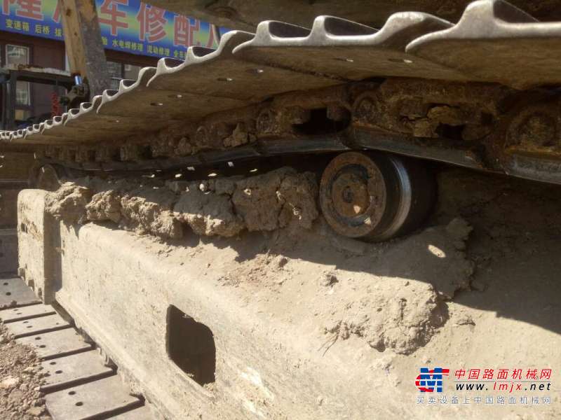 黑龙江出售转让二手5600小时2013年柳工CLG906D挖掘机
