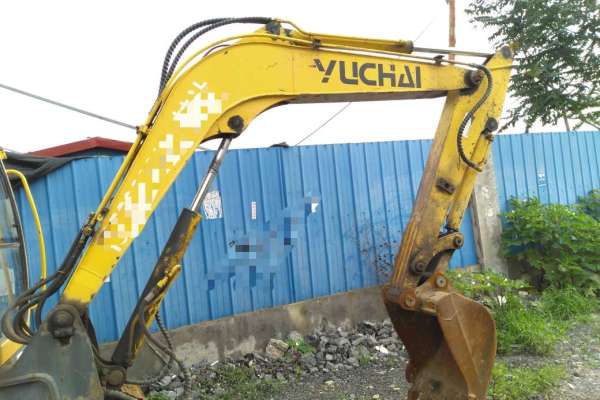 辽宁出售转让二手8000小时2009年玉柴YC60挖掘机