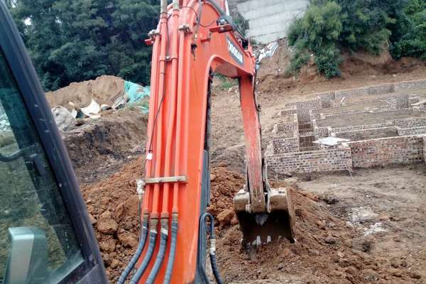 山西出售转让二手5000小时2006年斗山DX55挖掘机