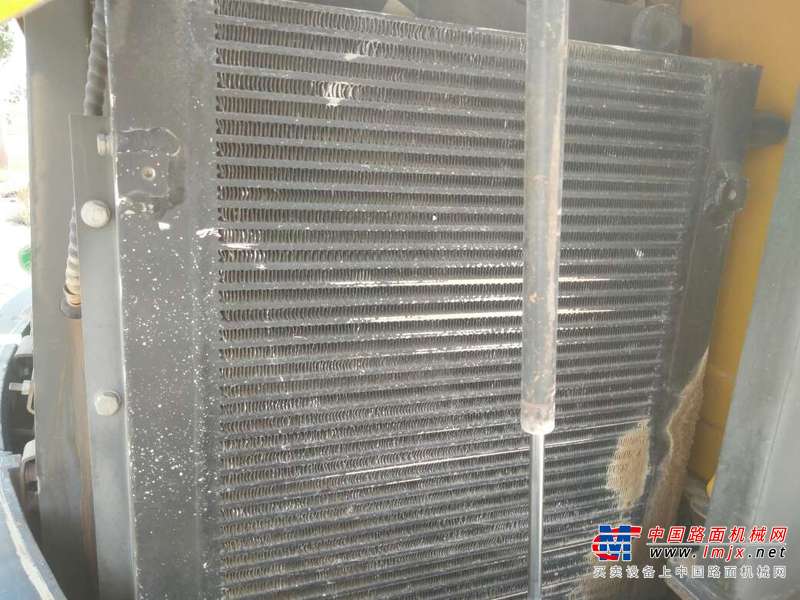 宁夏出售转让二手5000小时2012年沃得重工W260挖掘机