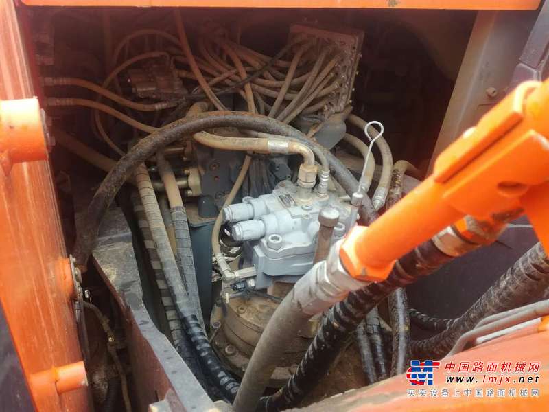 山东出售转让二手6000小时2014年日立ZX200挖掘机