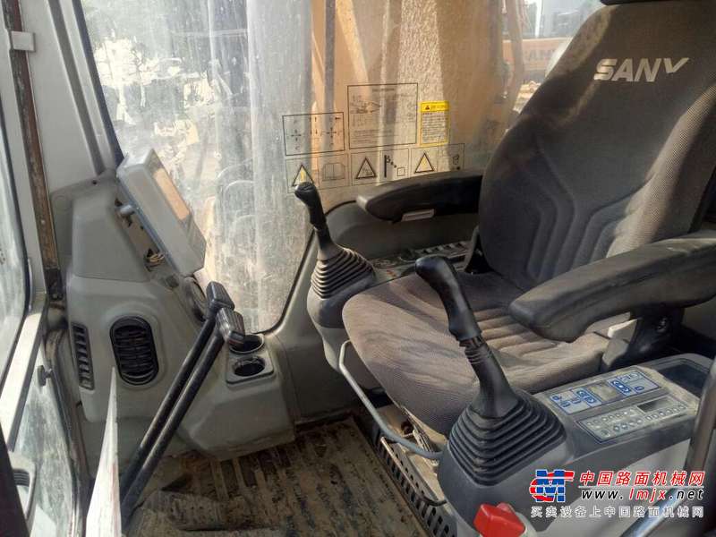陕西出售转让二手3700小时2012年三一重工SY235C挖掘机