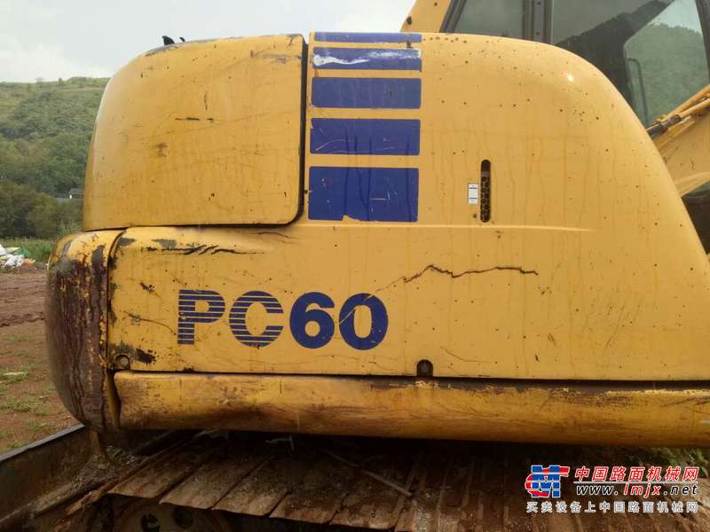 云南出售转让二手7532小时2006年小松PC60挖掘机