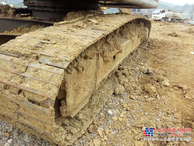贵州出售转让二手9000小时2011年沃尔沃EC240BLC挖掘机