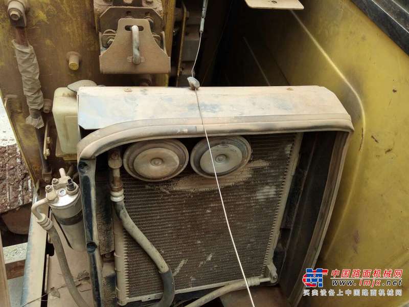 江西出售转让二手4000小时2013年现代R60挖掘机
