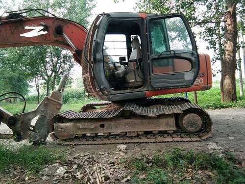 安徽出售转让二手13689小时2009年日立EX120挖掘机
