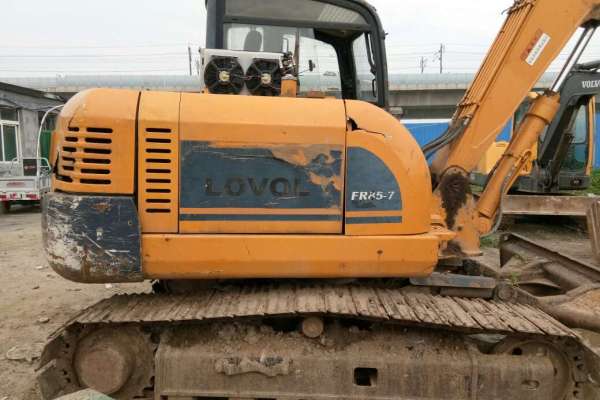 山东出售转让二手6500小时2011年福田雷沃FR85挖掘机