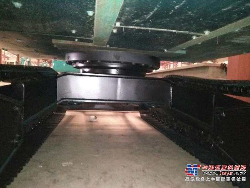 吉林出售转让二手11小时2017年黑猫8085挖掘机