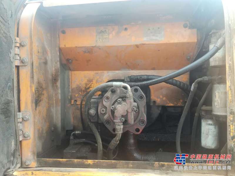 河南出售转让二手10000小时2006年现代R215挖掘机