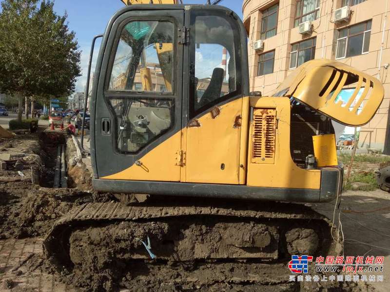 黑龙江出售转让二手7000小时2010年柳工CLG908C挖掘机