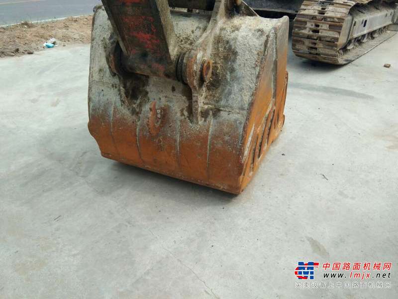 河北出售转让二手8600小时2009年柳工225C挖掘机