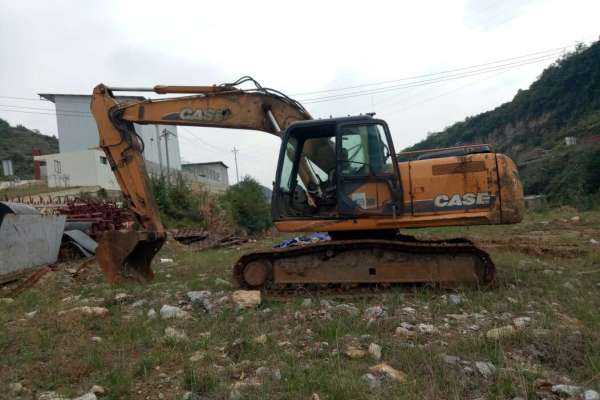 贵州出售转让二手11000小时2010年凯斯CX210B挖掘机