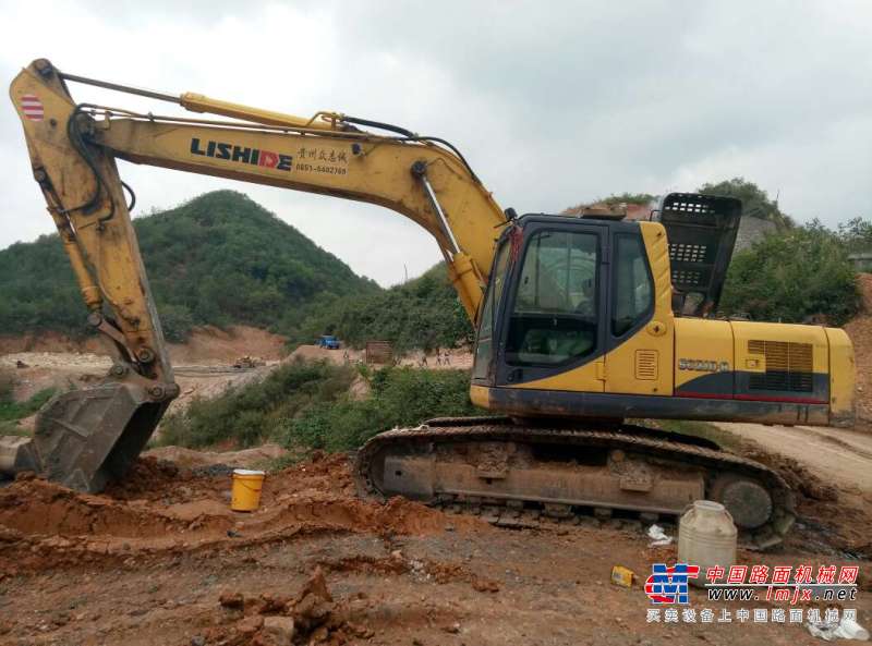 贵州出售转让二手3700小时2015年力士德SC210挖掘机