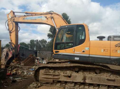 贵州出售转让二手12000小时2012年现代R335LC挖掘机