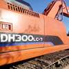 辽宁出售转让二手9800小时2010年斗山DH300LC挖掘机