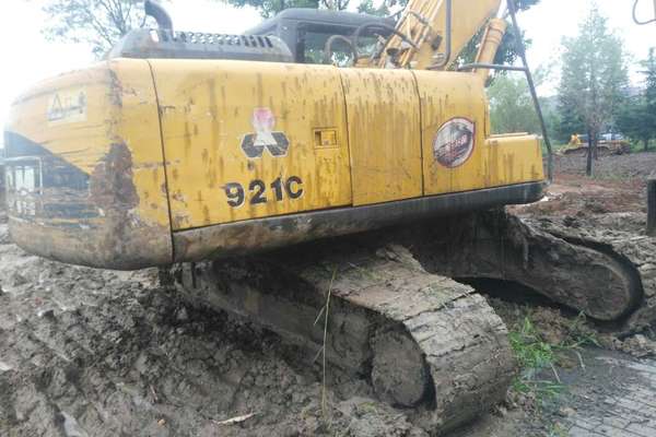 安徽出售转让二手8560小时2010年山重建机JCM921C挖掘机