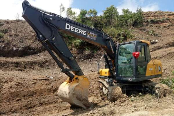 贵州出售转让二手460小时2017年约翰迪尔E140LC挖掘机