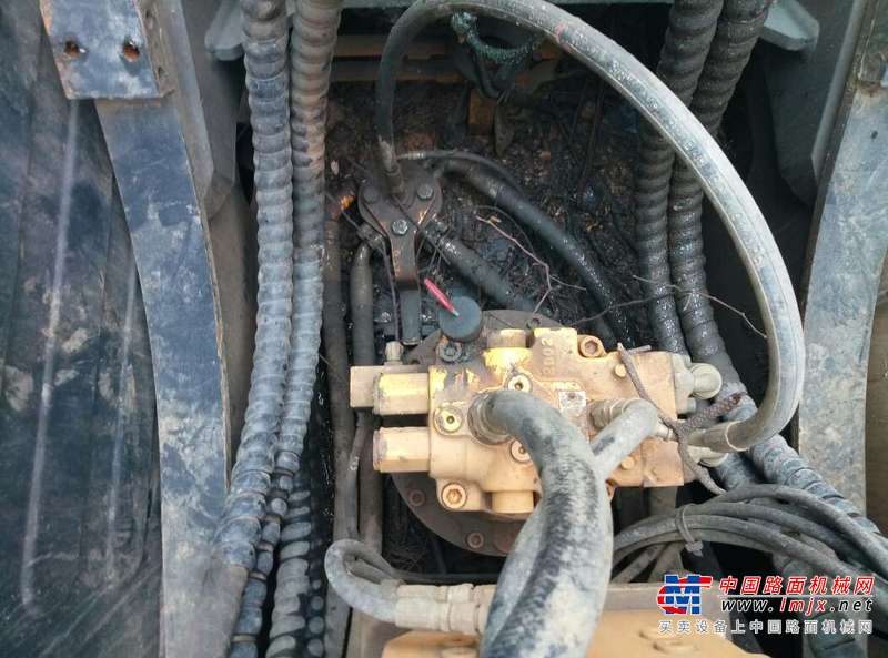 贵州出售转让二手6230小时2012年现代R110挖掘机