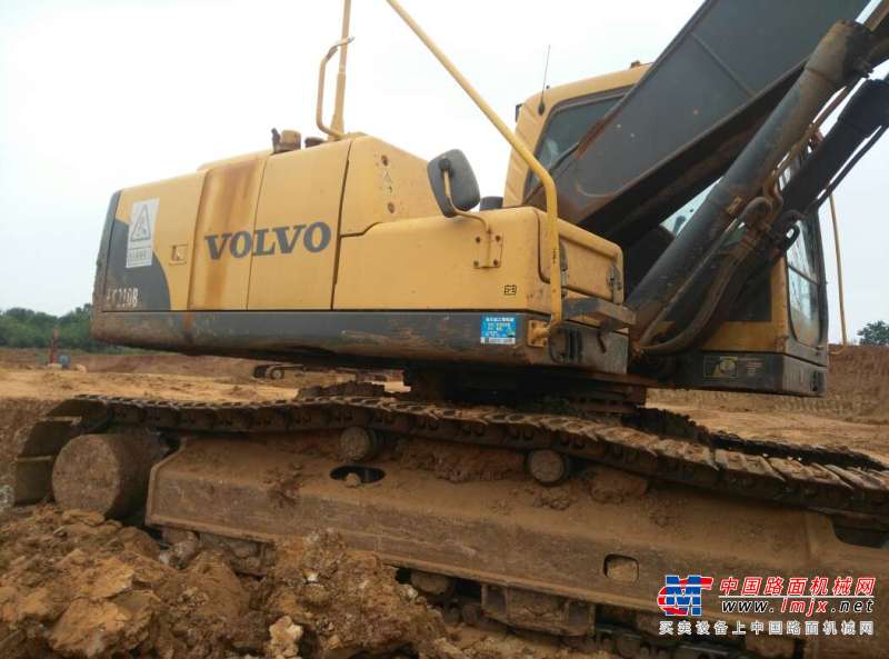 安徽出售转让二手10100小时2010年沃尔沃EC210B挖掘机