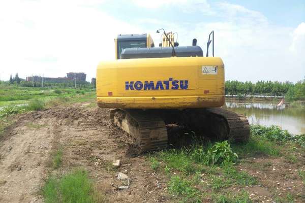 安徽出售转让二手10000小时2010年小松PC200挖掘机