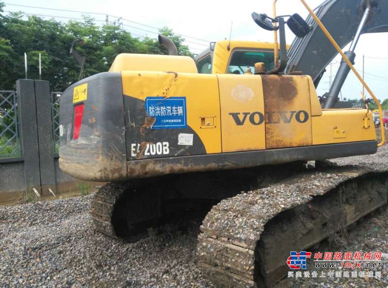 安徽出售转让二手6900小时2013年沃尔沃EC200B挖掘机