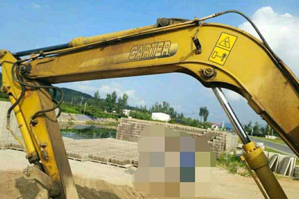 辽宁出售转让二手12000小时2009年卡特重工CT80挖掘机