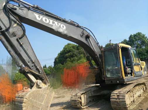 安徽出售转让二手10000小时2010年沃尔沃EC210B挖掘机