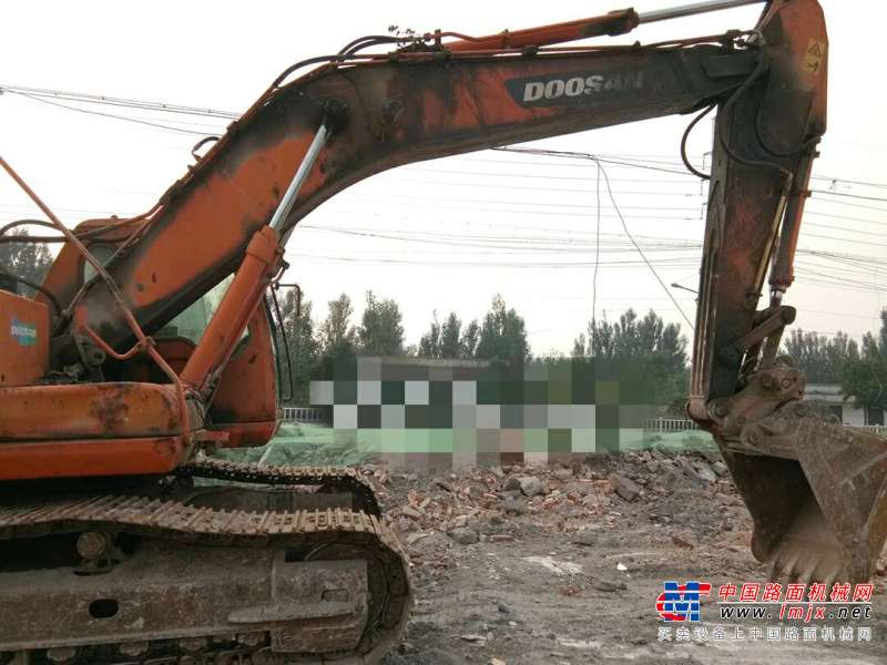山东出售转让二手7500小时2010年斗山DH225LC挖掘机