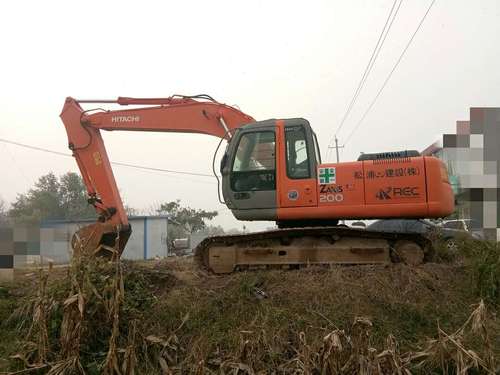 山东出售转让二手8000小时2007年日立ZX200挖掘机