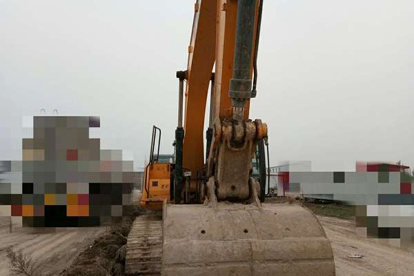 山东出售转让二手4000小时2013年JCBJS200SC挖掘机