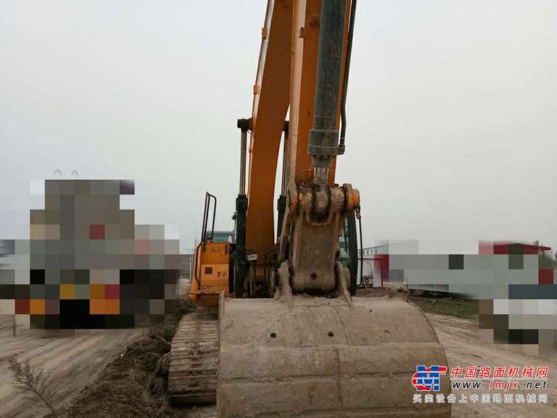 山东出售转让二手4000小时2013年JCBJS200SC挖掘机