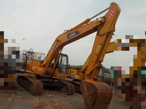 黑龙江出售转让二手2000小时2013年福田雷沃FR220挖掘机