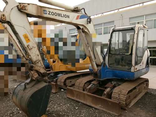 山东出售转让二手5000小时2011年中联重科ZE60E挖掘机