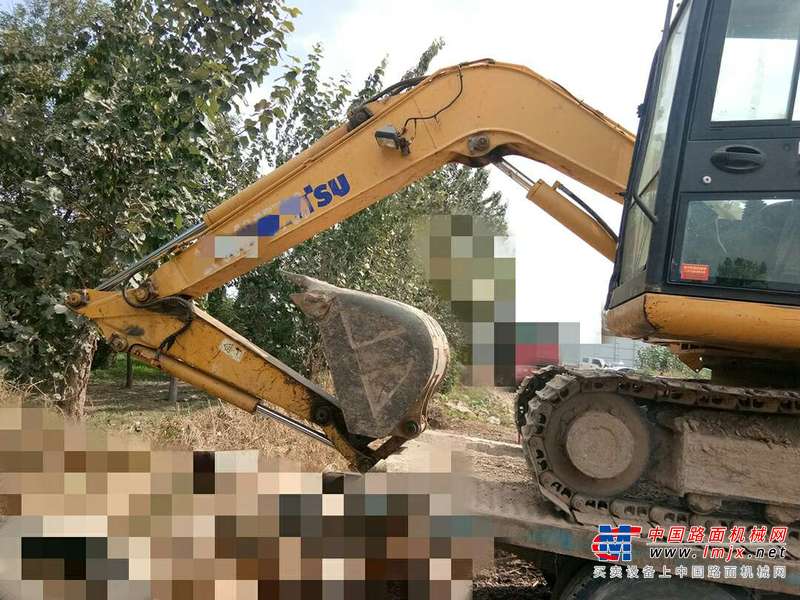 山东出售转让二手5000小时2010年小松PC70挖掘机
