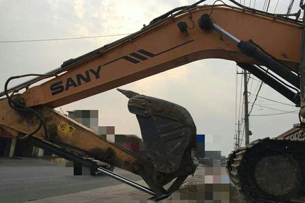 山东出售转让二手5500小时2012年三一重工SY205C挖掘机