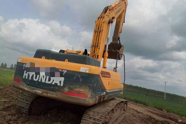 黑龙江出售转让二手9000小时2011年现代R305LC挖掘机