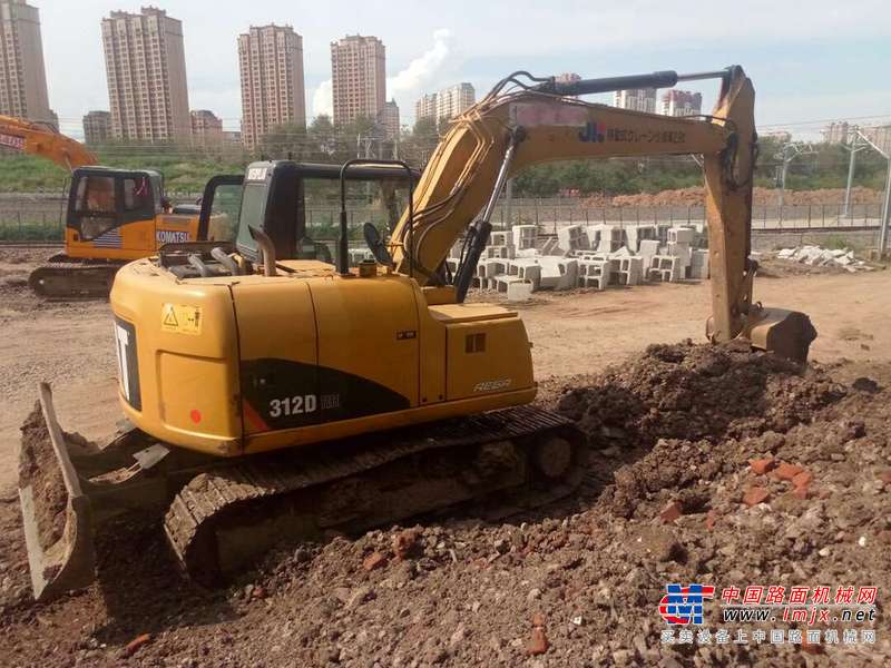 黑龙江出售转让二手6000小时2010年卡特彼勒311DRR挖掘机