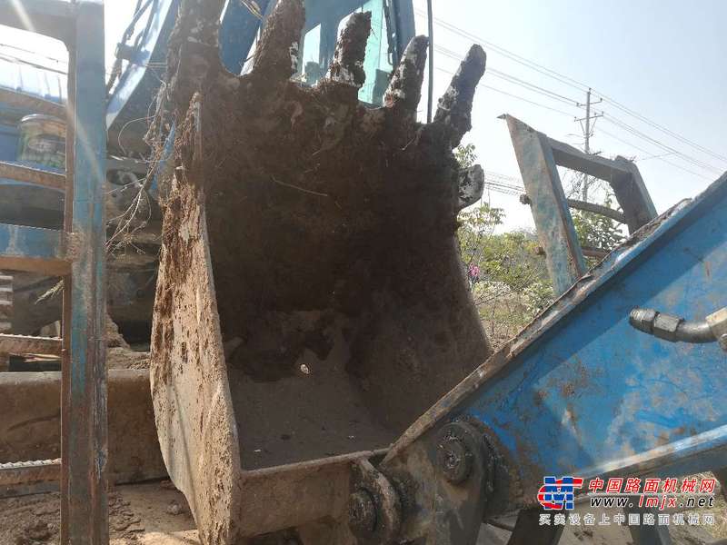 陕西出售转让二手5580小时2011年山重建机GC88挖掘机