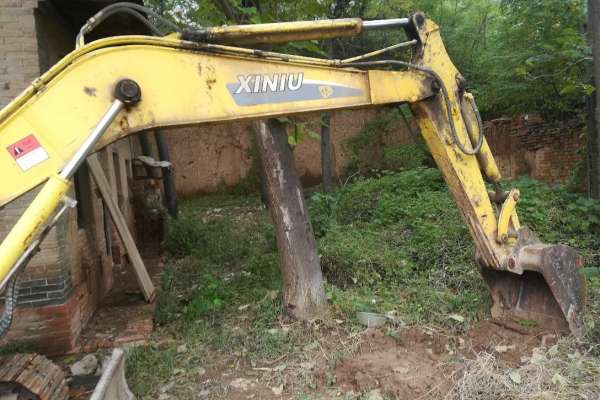 陕西出售转让二手4000小时2012年犀牛重工XNW51360挖掘机