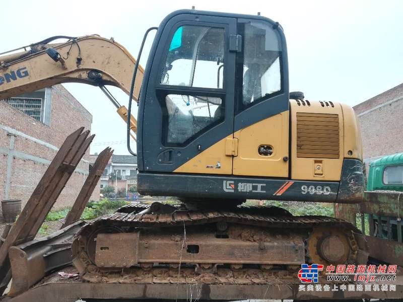 陕西出售转让二手4000小时2013年柳工CLG908D挖掘机