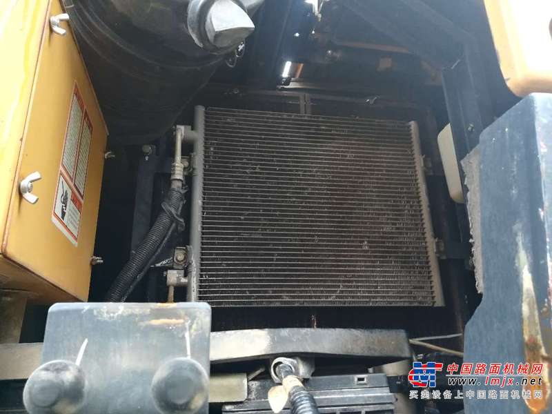 陕西出售转让二手4000小时2013年柳工CLG908D挖掘机