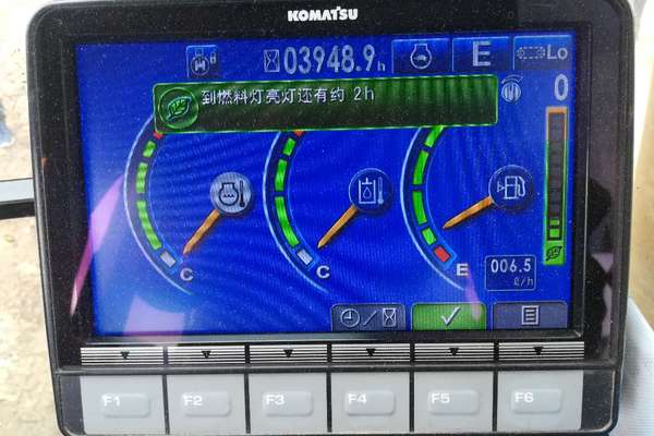 陕西出售转让二手3900小时2014年小松PC220挖掘机