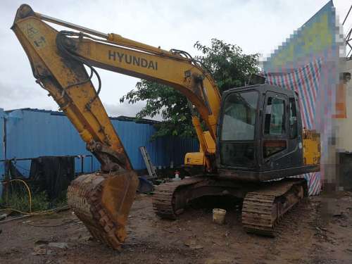 重庆出售转让二手5400小时2011年现代R110挖掘机