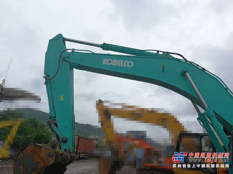 重庆出售转让二手7800小时2010年神钢SK350LC挖掘机