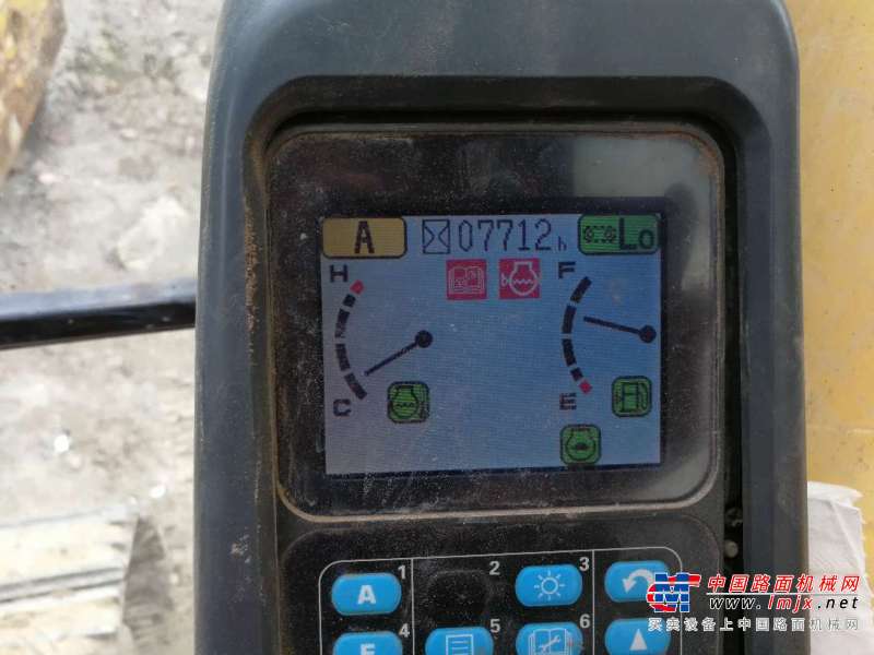 重庆出售转让二手7700小时2014年小松PC360挖掘机