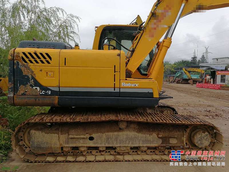 重庆出售转让二手6500小时2010年现代R150LC挖掘机