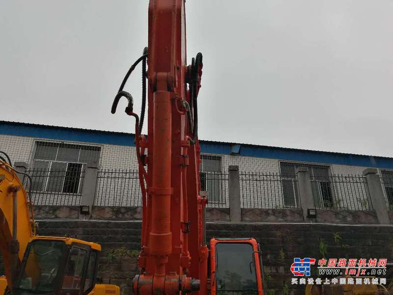 重庆出售转让二手3400小时2011年斗山DX225LC挖掘机